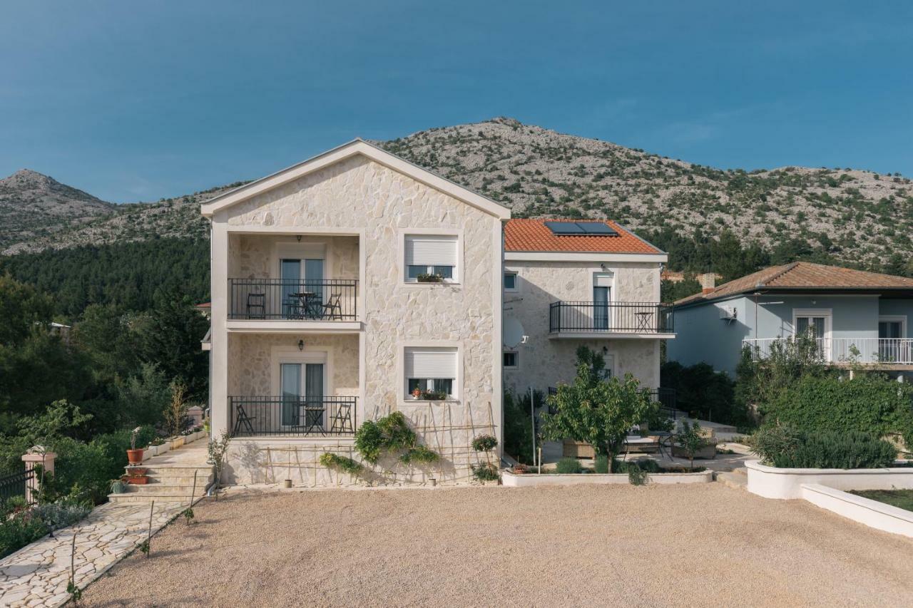 Apartmán Hedon-Stone Starigrad Paklenica Exteriér fotografie