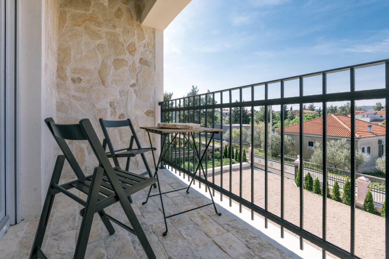 Apartmán Hedon-Stone Starigrad Paklenica Exteriér fotografie