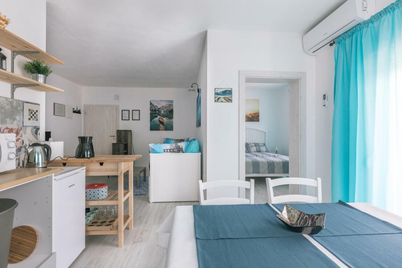 Apartmán Hedon-Stone Starigrad Paklenica Exteriér fotografie